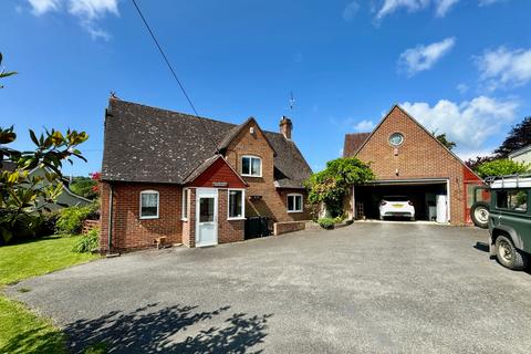 3 bedroom detached house for sale, HARMANS CROSS