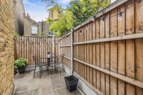 3 bedroom terraced house for sale, Lily Mews, Kennington