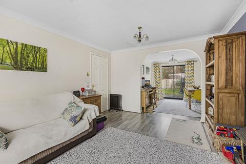 3 bedroom detached house for sale, Kenilworth Close, Jarmans Park, Hemel Hempstead, Hertfordshire