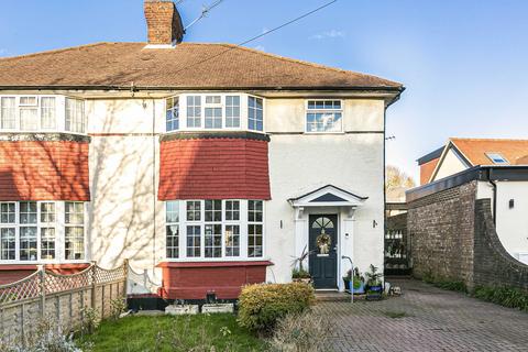 4 bedroom semi-detached house for sale, Strafford Gate, Potters Bar, Hertfordshire