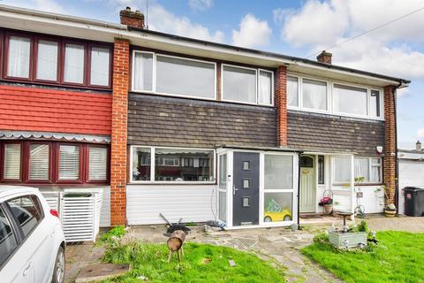 2 bedroom terraced house for sale, Maypole Drive, Chigwell Row, Essex