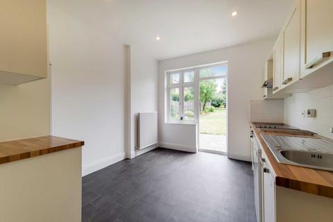 undefined, Creighton Avenue, London N2