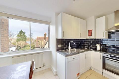 2 bedroom flat to rent, Whitehall Park, London N19