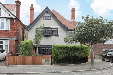 55 Cornwall Gardens, Cliftonville, Margate, CT9 2JE