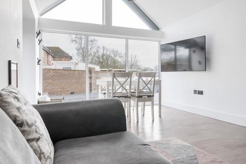 2 bedroom barn conversion for sale, Parsonage Lane, Durley, Southampton, Hampshire, SO32