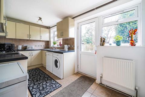 67 Silverthorne Drive, Caversham, Reading, RG4 7NR