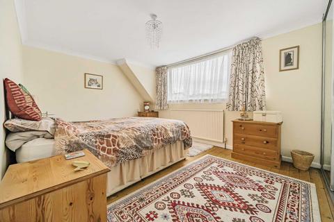 67 Silverthorne Drive, Caversham, Reading, RG4 7NR