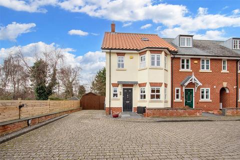 3 bedroom end of terrace house for sale - Leiston, Suffolk