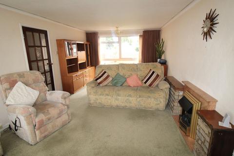 24 Tyrells Close, Upminster, RM14 2QA