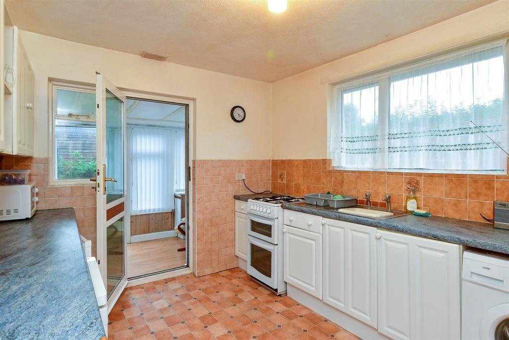 Greentrees Crescent, Sompting, Lancing, West Sussex 2 bed semidetached