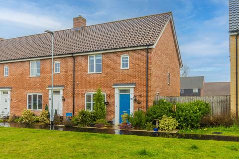3 bedroom end of terrace house for sale, Byfords Way, Watton