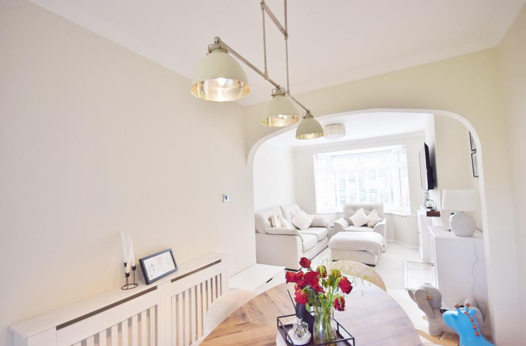 Western Avenue, Bournemouth BH10 2 bed semidetached house for sale £