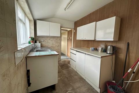 2 bedroom house for sale, Bostall Lane, London SE2