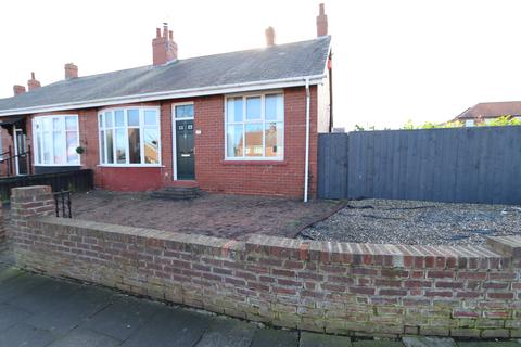 2 bedroom semi-detached bungalow for sale, Lynn Road, North Shields, Tyne and Wear, NE29 8HW