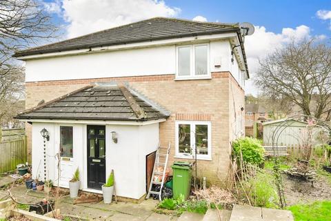 1 bedroom end of terrace house for sale - North Hill Drive, Harold Hill, Romford, Essex