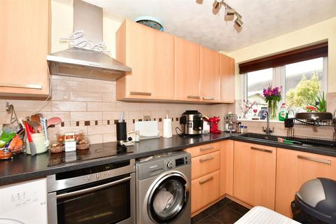 1 bedroom end of terrace house for sale, North Hill Drive, Harold Hill, Romford, Essex