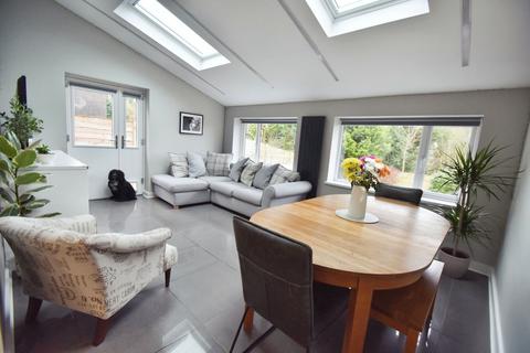 12 Bramall Close, Bury, BL9 8LQ