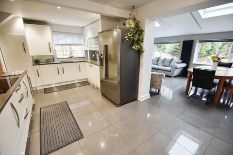 12 Bramall Close, Bury, BL9 8LQ