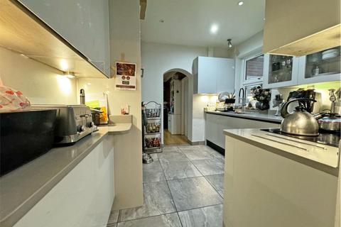 19 Stonehall Avenue, Ilford, IG1 3SH