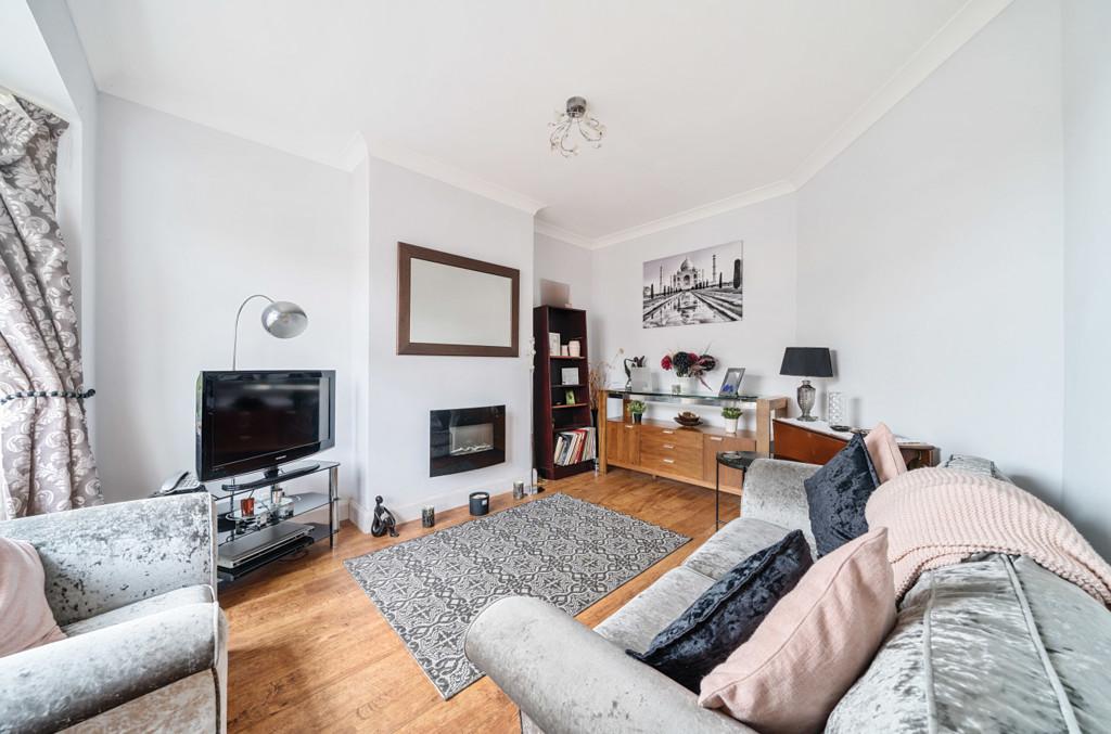 Eastcote Road, Welling 2 bed house for sale £425,000