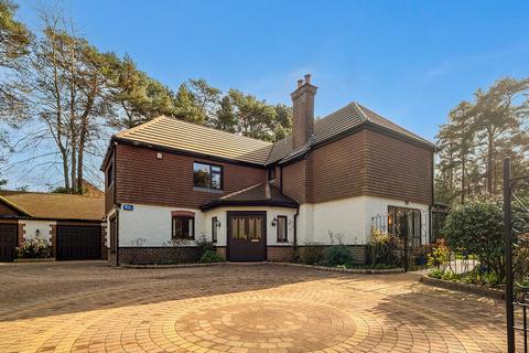 5 bedroom detached house for sale, Heatherlands Road Chilworth Southampton, Hampshire, SO16 7JD