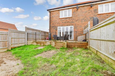 2 bedroom semi-detached house for sale - Cants Lane, Burgess Hill, West Sussex