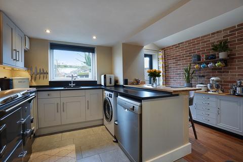 25 Albany Road, Chislehurst, BR7 6BG