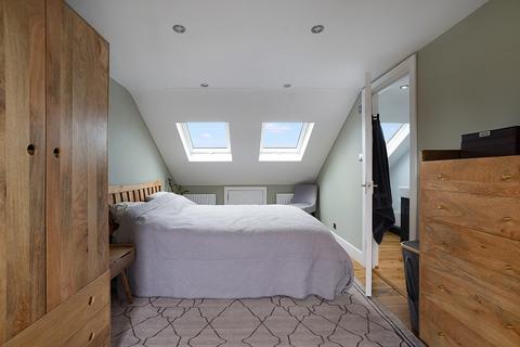 25 Albany Road, Chislehurst, BR7 6BG