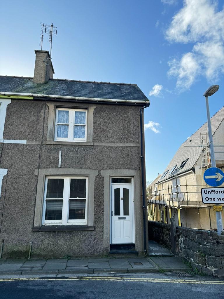 Upper Ala Road, Pwllheli LL53 1 bed terraced house £550 pcm (£127 pw)