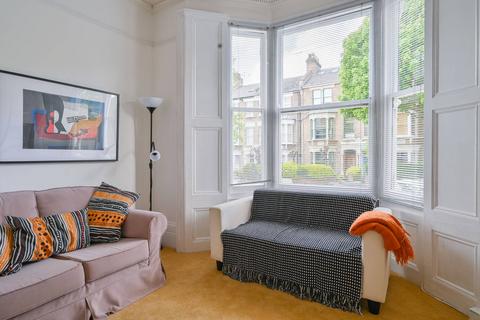 1 bedroom flat to rent, Huddleston Road, Tufnell Park, London, N7
