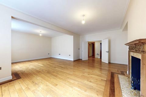 3 bedroom apartment to rent, Stockleigh Hall, Prince Albert Road, St John's Wood, London, NW8