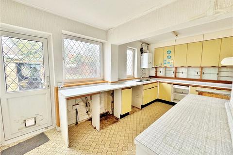 77 Cypress Avenue, Twickenham, TW2 7JY
