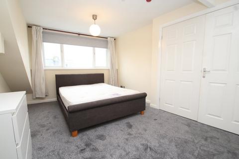 2 bedroom flat to rent - Allerton Hill, Chapel Allerton, Leeds, West Yorkshire, LS7