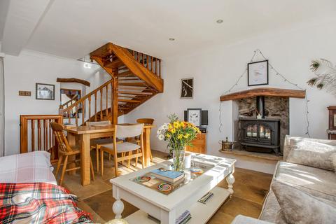 2 bedroom terraced house for sale, Park Road, Milnthorpe, LA7
