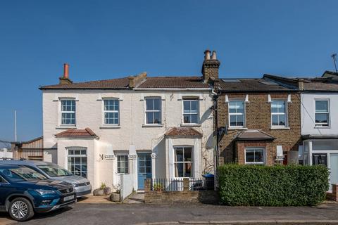 3 bedroom terraced house to rent - Cochrane Road, Wimbledon, London, SW19