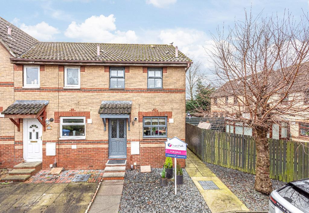 Fulmar brae, Livingston, West... 2 bed terraced house for sale £160,000