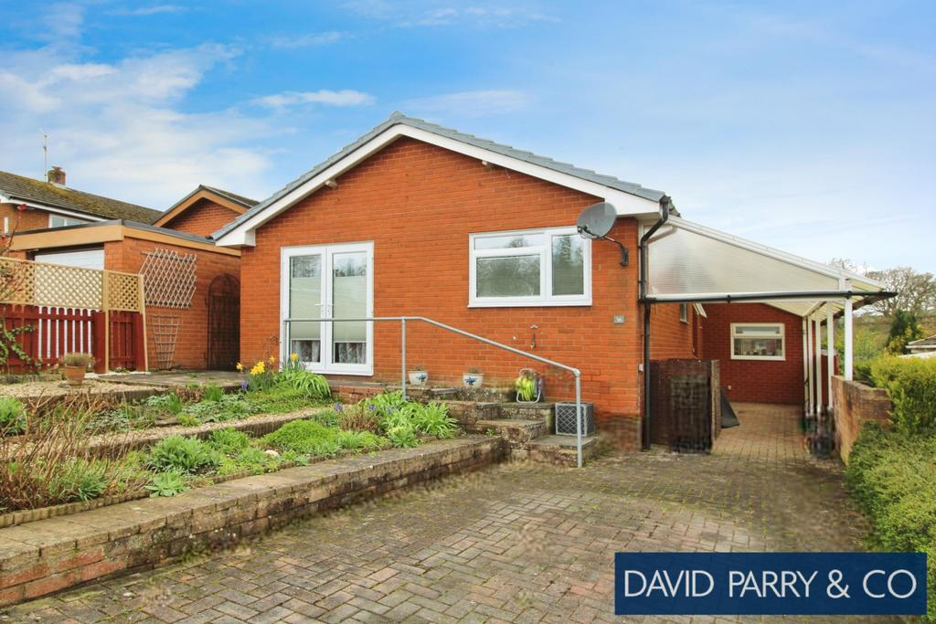 Warden Close Presteigne LD8 2DH 3 bed detached house £295,000
