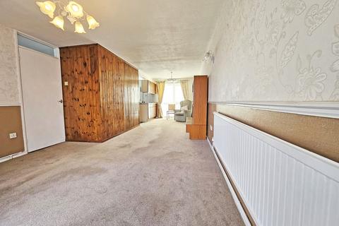 3 bedroom terraced house for sale, Ivy Road,  London, E16