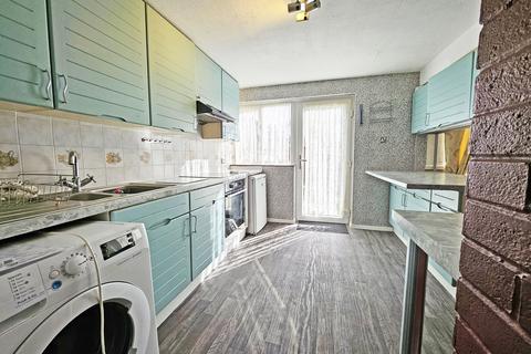 3 bedroom terraced house for sale, Ivy Road,  London, E16