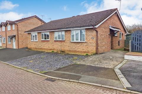 2 bedroom bungalow for sale - 31 Griffin Close, Chester, Cheshire, CH1 5TX