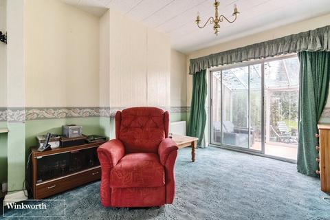 26 Bramblys Drive, Basingstoke, RG21 8UN