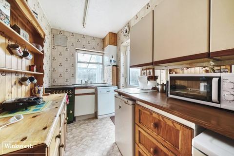 26 Bramblys Drive, Basingstoke, RG21 8UN
