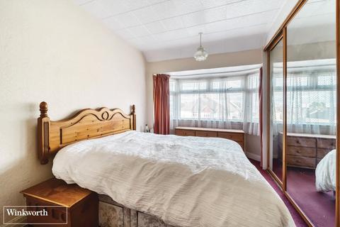 26 Bramblys Drive, Basingstoke, RG21 8UN