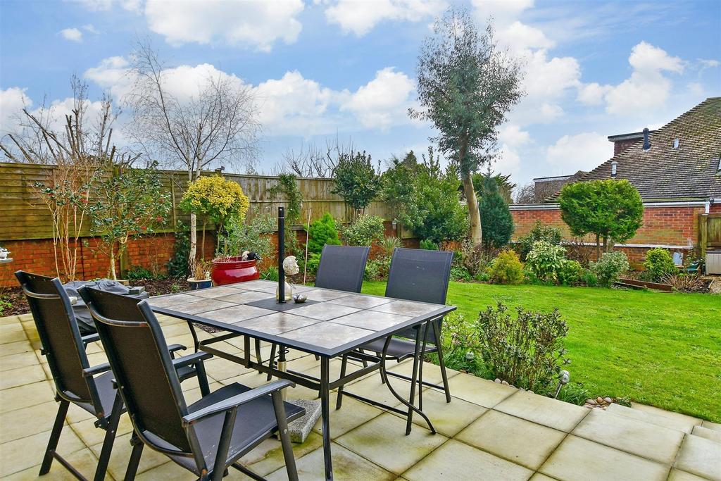 Patio / Decking
