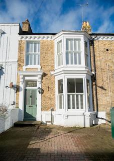 45 Godwin Road, Cliftonville, Margate, CT9 2HE