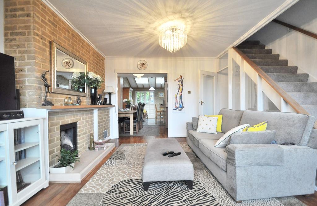 Living room 2