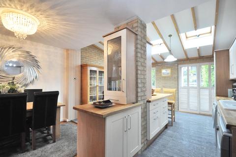 9 Buckleigh Way, London, SE19 2PZ