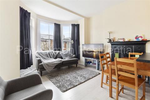 3 bedroom apartment for sale - Woodside Road, Wood Green, London, N22