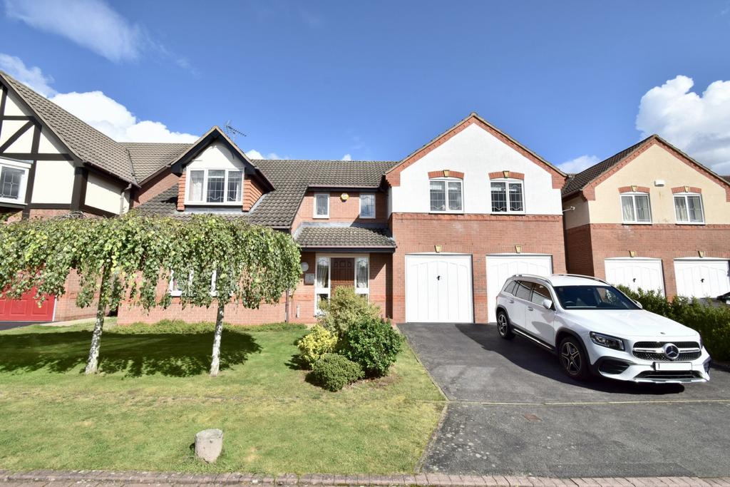 Edgeley Close, Leicester, Leicestershire, LE3 9 EX