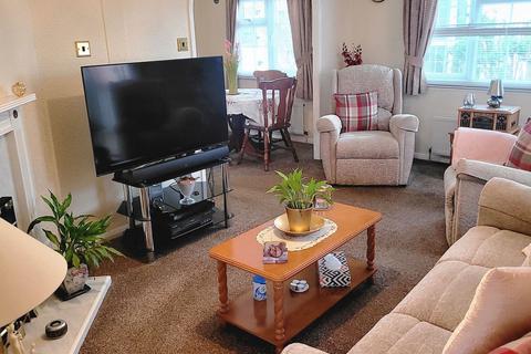 2 bedroom mobile home for sale, Four Seasons Park, Skegness PE24